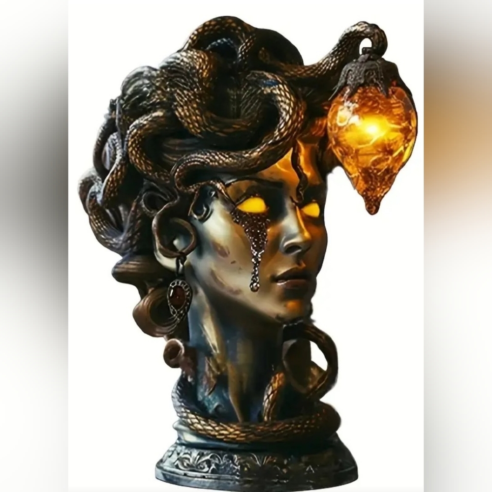 Medusa Snake Head - LED Light Lamp